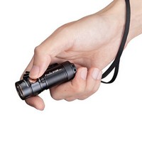 photo FENIX - Compact LED flashlight 1200 Lumen 4